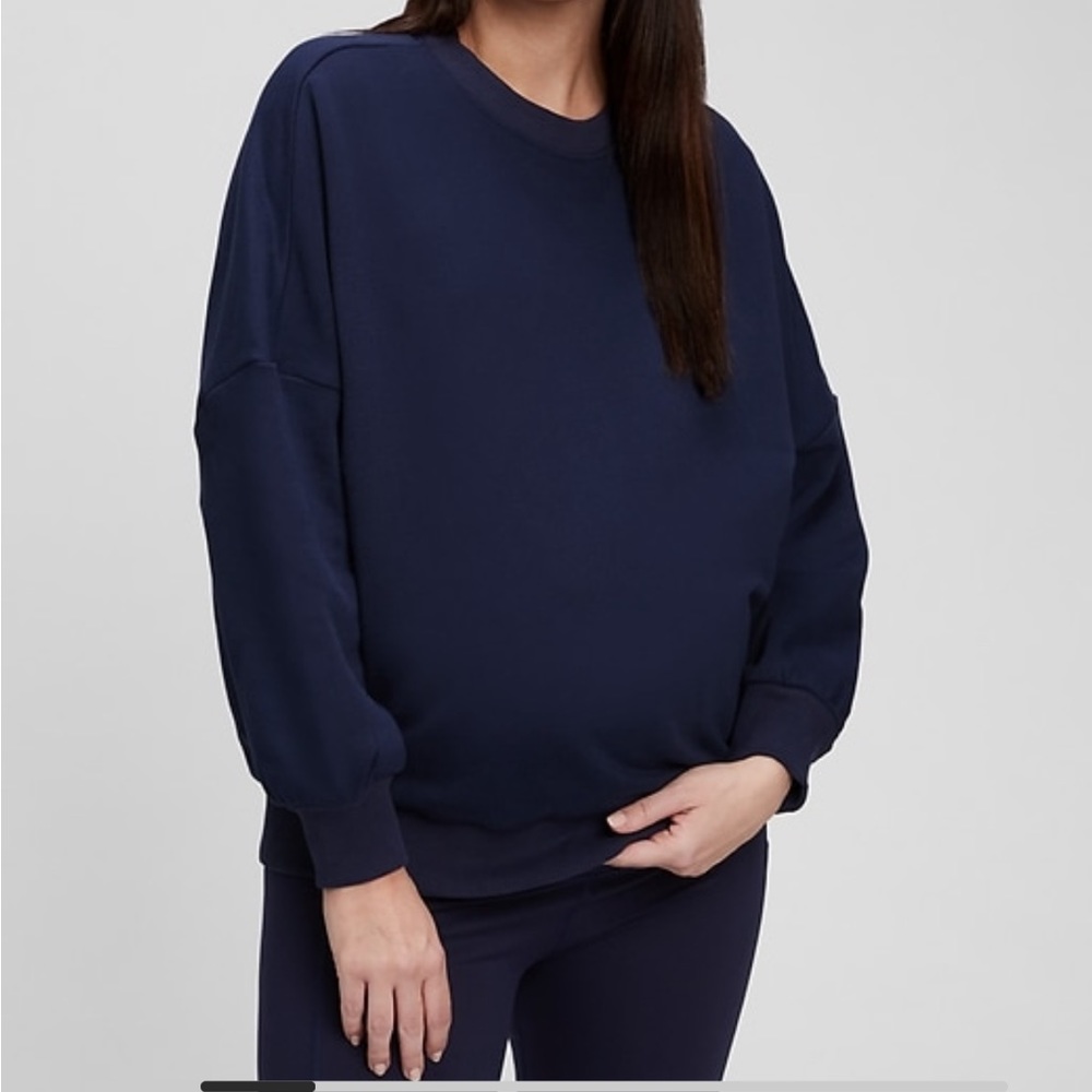 Gap maternity sweatshirt